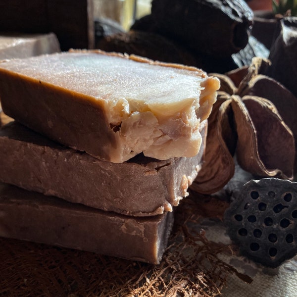 Savon au cacao Marie Laveau pour l'amour et la chance | Savon naturel de sorcière au chocolat | Bain spirituel