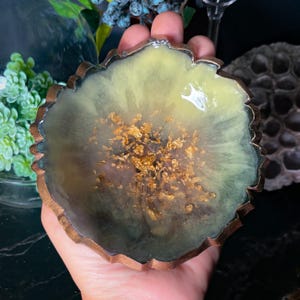 Handmade Offering Bowl |  Witchcraft Altar Bowl | Witchy Gift