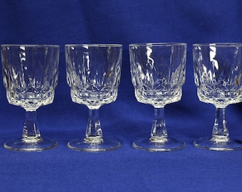 Set of 4 Arcoroc Artic Wine Glasses