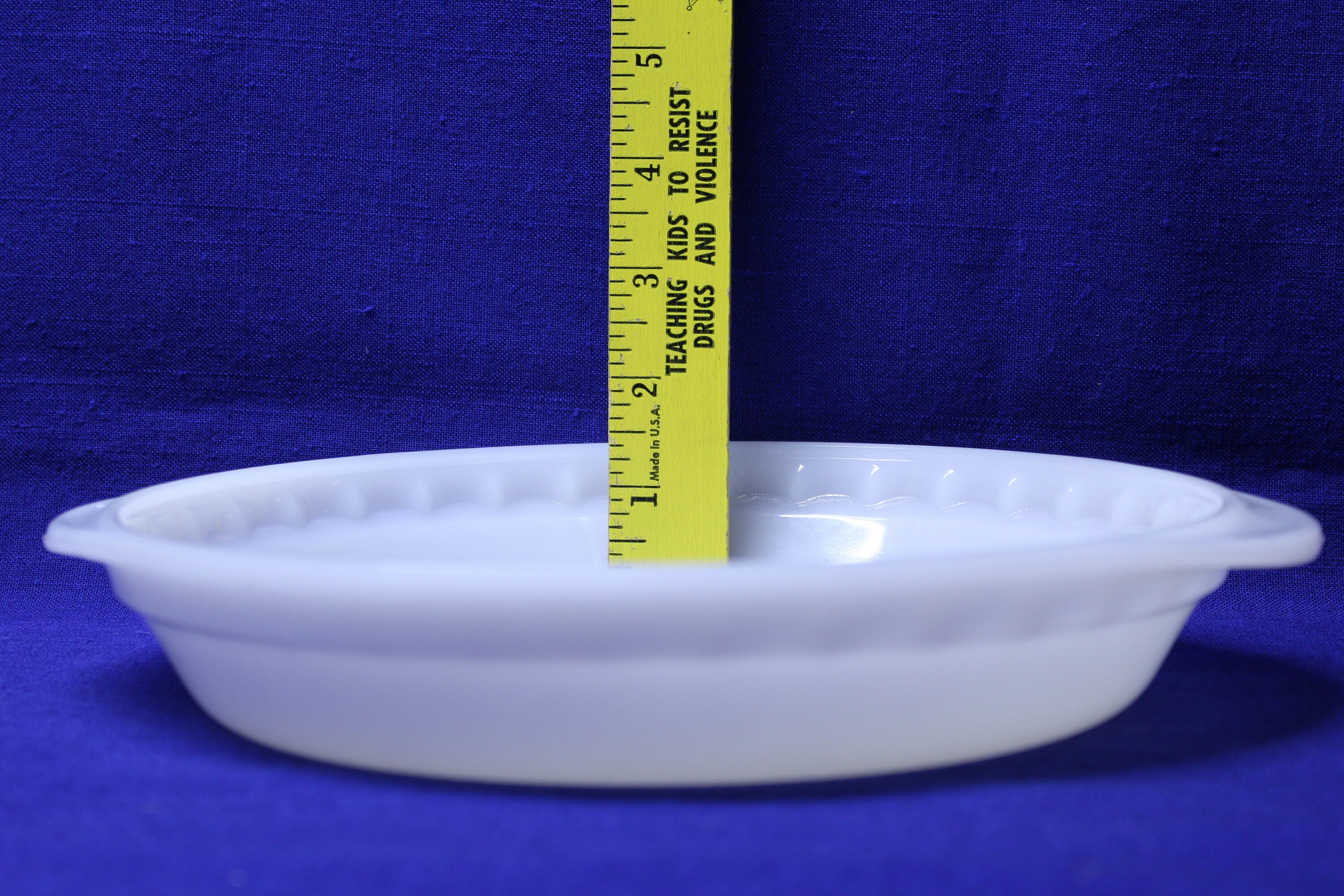 Deep Dish Milk Glass Pie Pan or Plate With Pyrorey Dynaware Etsy