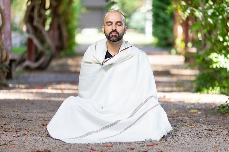 White Meditation Shawl. White Meditation Blanket. White Prayer shawl. Clarity
