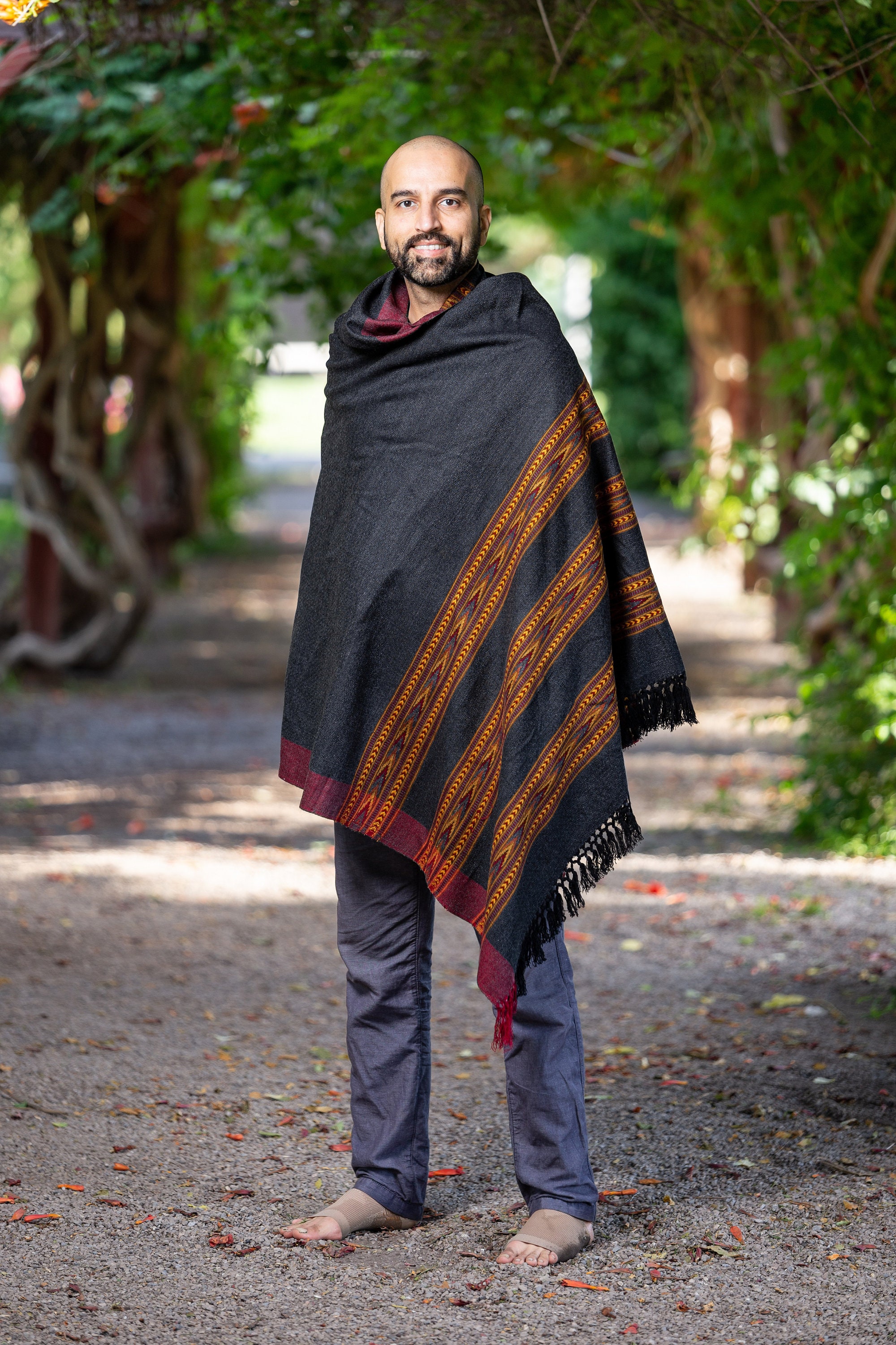 Om Shanti Meditation Shawl - 8' X 4' Oversize Yoga Blanket & Prayer Wrap In Grey