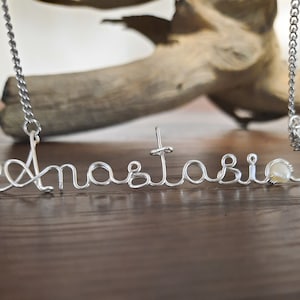 Nombre del cable del cliente Collar Alambre chapado en plata personalizado y cadena de acero inoxidable