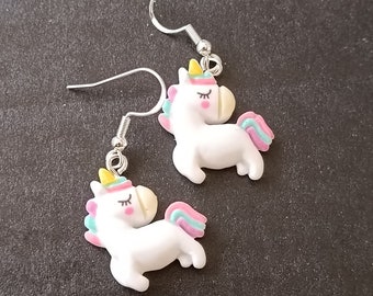 Unicorn earring made of polymer clay, 925 sterling