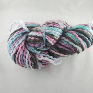 Throwing Shade - Chunky Merino wrap yarn