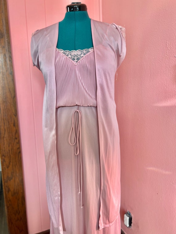 Vintage Baby Pink Negligee Set With Peignoir Size… - image 3