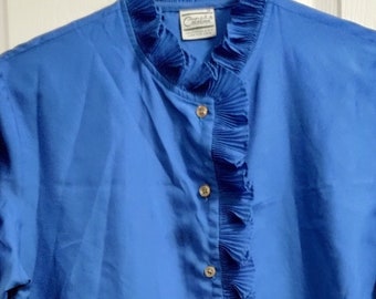 MOM'S TOPS!  Beautiful Deep Blue Blouse. USA Made in California by Catalina.