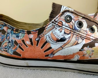 GUY GIFT  Retro Ed Hardy Low Riders! Strings Optional!  Exceptionally Fresh & Fine   Collectors&#39; Dream  Like New Condition