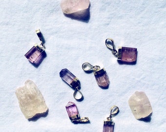 Raw Kunzite Pendant, Pink Kunzite High Vibration Healing Stone, Healing Crystals, Healing Jewelry, Hear Chakra Cleanser Healer, Energy