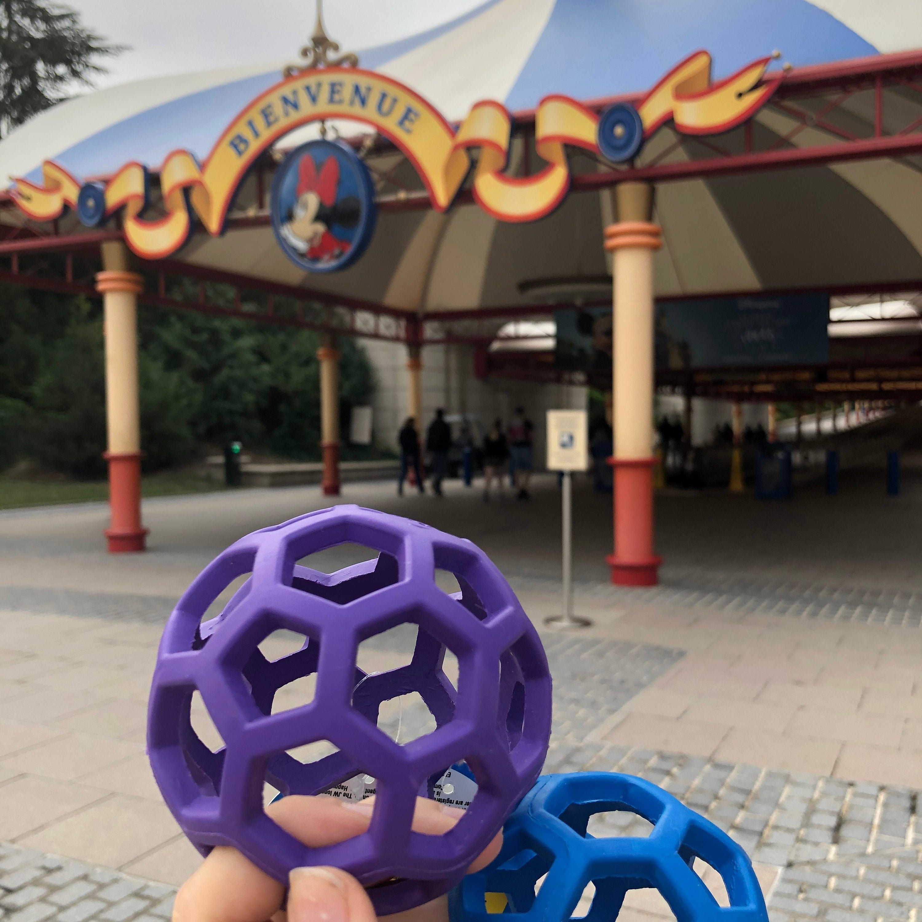 Balle Jw Hol Ee Roller - 3 Tailles Balle Magique Percée Caoutchouc Chien Durable