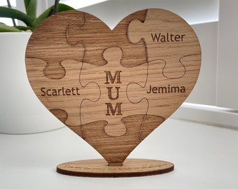 Mum you are the piece that holds us all together freestanding heart plaque, Mothers day personalised gift, mom present, family gift idea