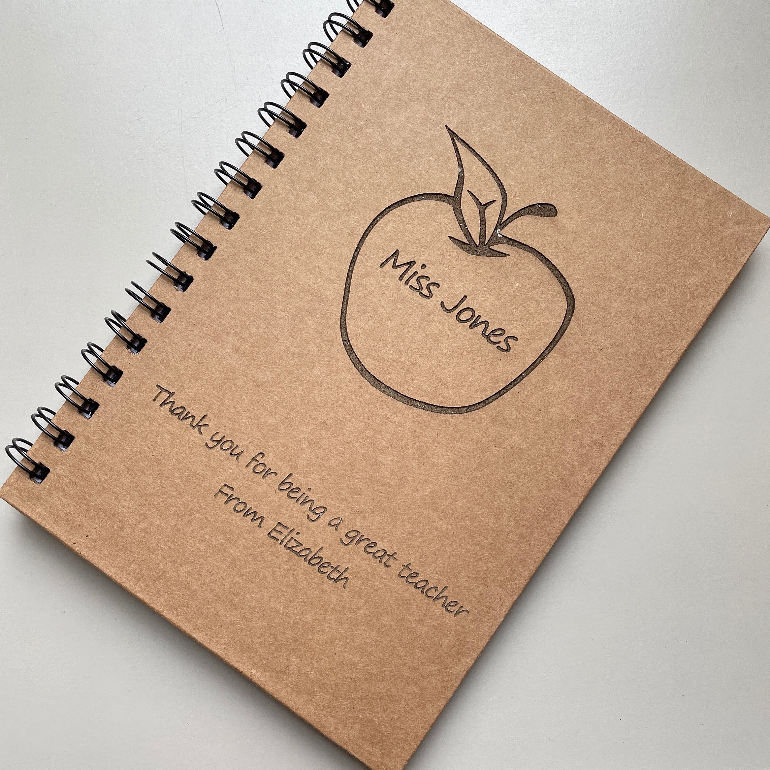 Cahier de Notes - Cadeau pour enseignant(e) - Pomme d'api