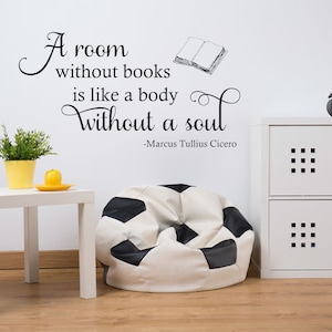Cytat ścienny "Pokój bez książek..." Autor Homely Naklejka Naklejka Dekor Transfer Cytat Modern Art Transfer Vinyl Decor Naklejka