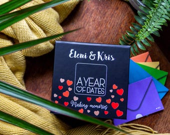 A Year of Dates Heart Edition - Box of 52 Date ideas - Romantic gift for all couples - Ideal Valentines or Wedding Anniversary Present