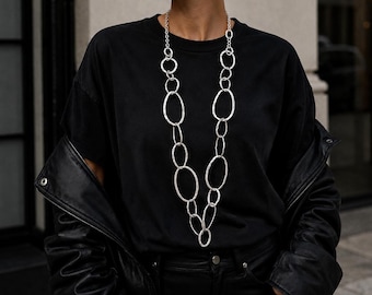 Long silver sweater necklace – statement piece with large geometric link chain – dress necklace with extension, multi-layer modern jewelry