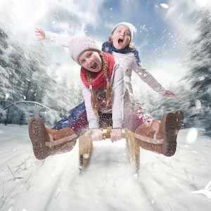Zoom de trineo de nieve PSD con fondo digital de superposición de nieve GRATIS de Makememagical
