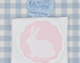 Girls Easter bunny appliqué shirt. Girl Bunny shirt. girl Easter shirt. Easter bunny shirt. Personalized Applique Easter Shirt.