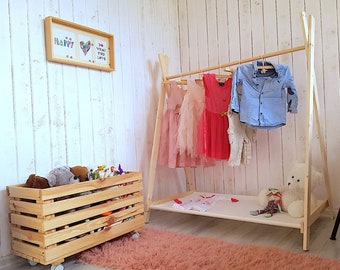 Toddler rack,Montessori clothing,Mini Kids Clothes rack,Clothing rack, Dress up storage, Small clothes rack, Display rack, Montessori rack