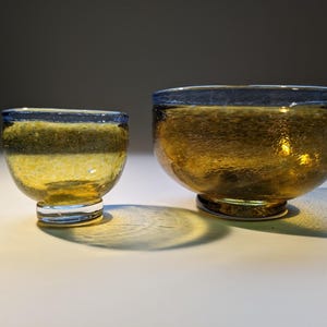 Zwei Schalen Glas Kosta Boda Bertil Vallien Artist Collection Antikva Swedish Design