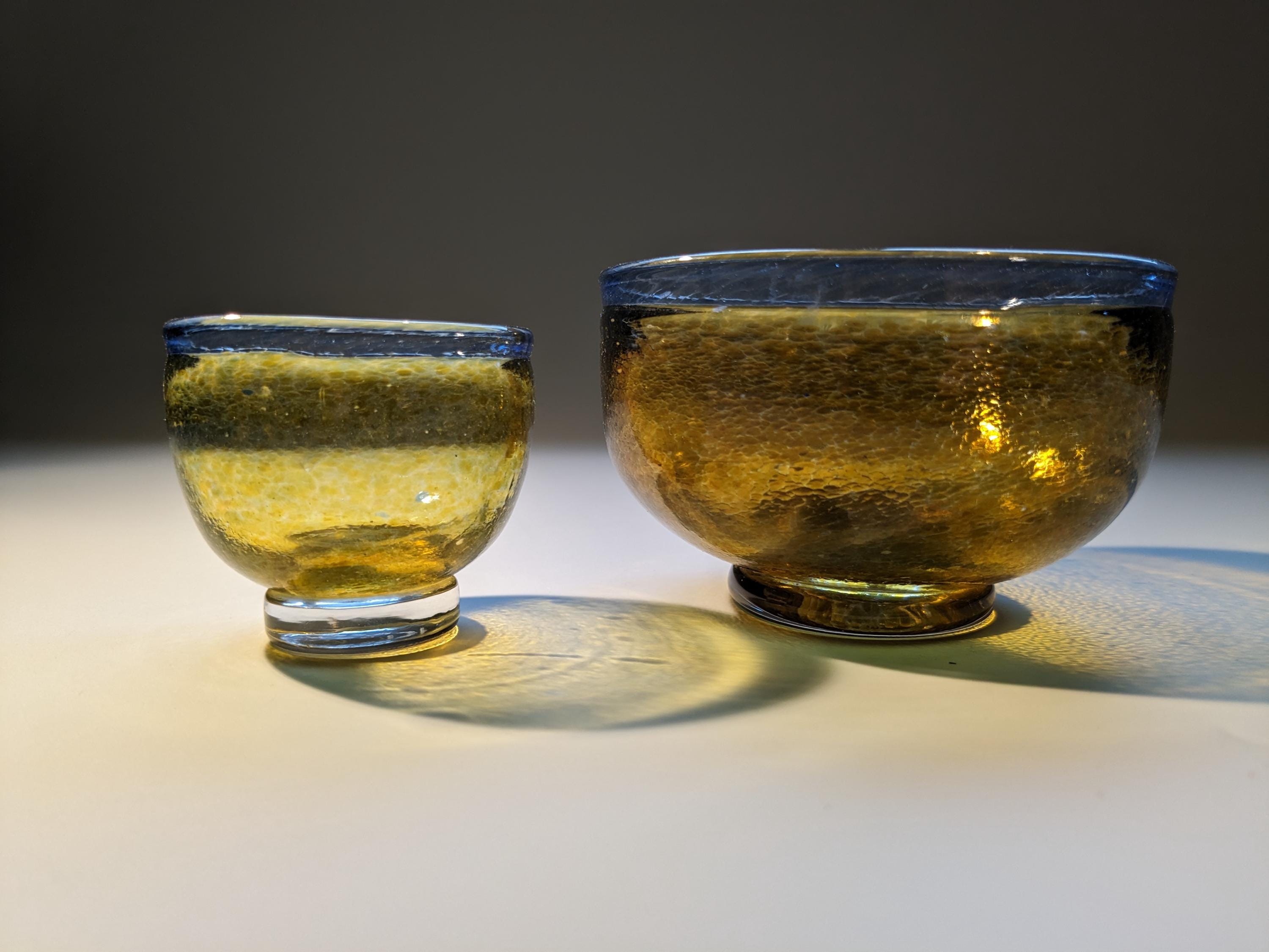Zwei Schalen Glas Kosta Boda Bertil Vallien アーティスト