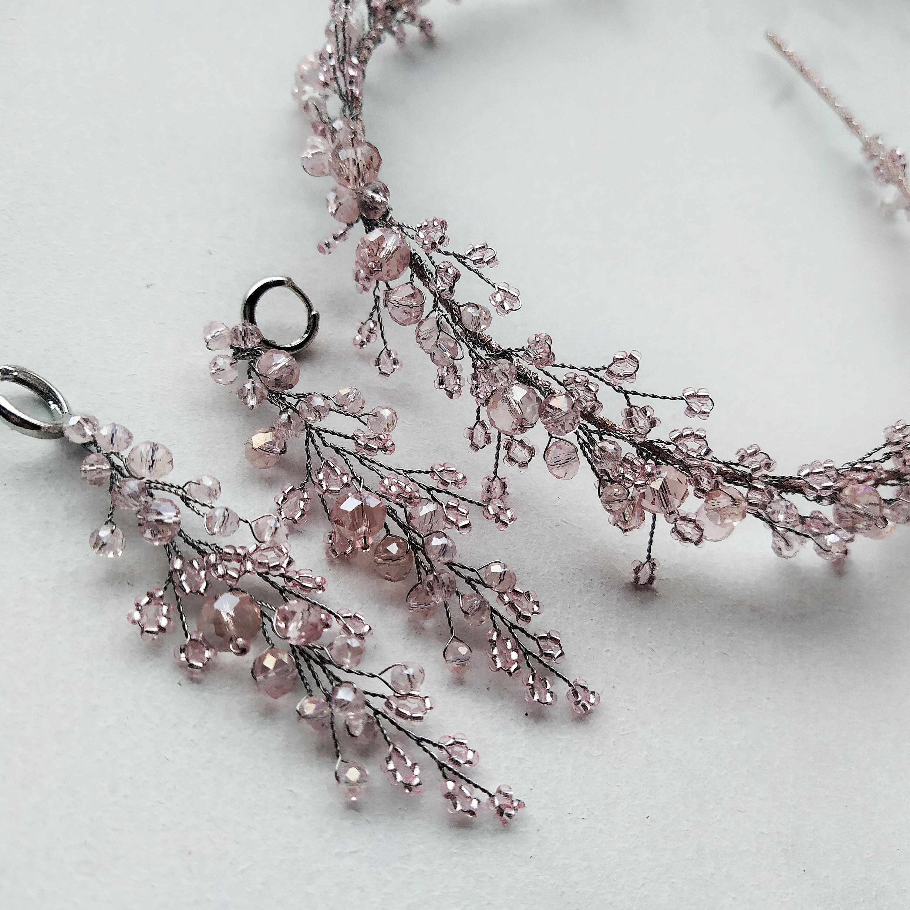 CHOKO Lace and Crystal Elegance - Sparkling Floral Hair Band - Pink , Peach, Clear