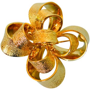 Vintage Kenneth Jay Lane (KJL) Gold-Tone Bow Ribbon Brooch