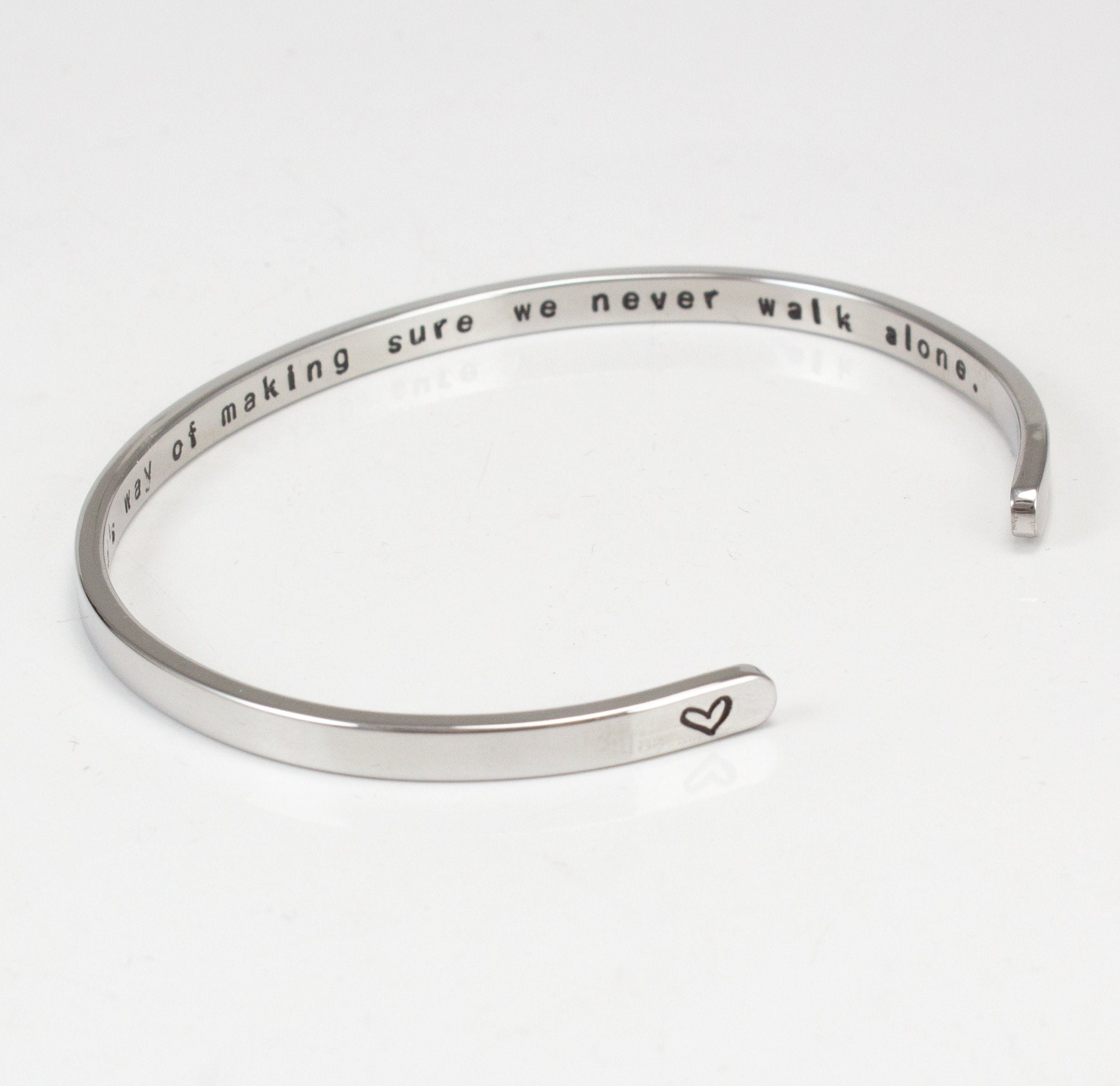 Personalized Sister Bracelet – Stainless Steel Jewelry Gift for Sister, Birthday or Special Occasion