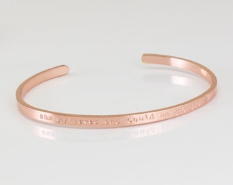 Sie glaubte, dass sie es könnte - Manschette - 18K Gold / Roségold / Versilbert - Armreif - personalisiertes Armband - Abschlussgeschenk