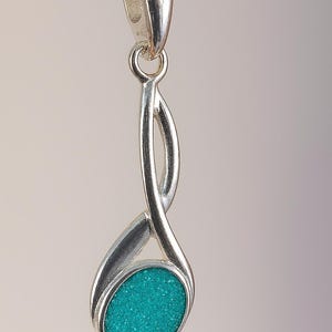 Breastmilk & Hair Keepsake Pendant – Sterling Silver Inclusion Necklace - Handmade Mum Gift - Motherhood Jewellery UK - With Free Chain