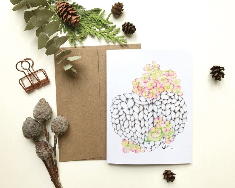 Carte de voeux coeur de laine / fleurs hydrangées / Carte de souhait / aquarelle graphite / Carte sans texte / Katrinn Pelletier image 1