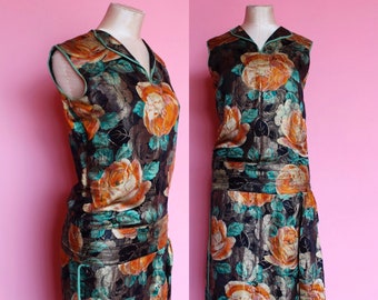 1920s lamé floral dress || Real metal thread 20s drop-waist gown with side bustle || Black, green, orange, pink, gold flower print