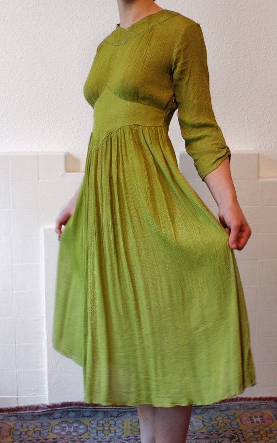 1930s lamé acid green and silver dress || 30s str… - image 3