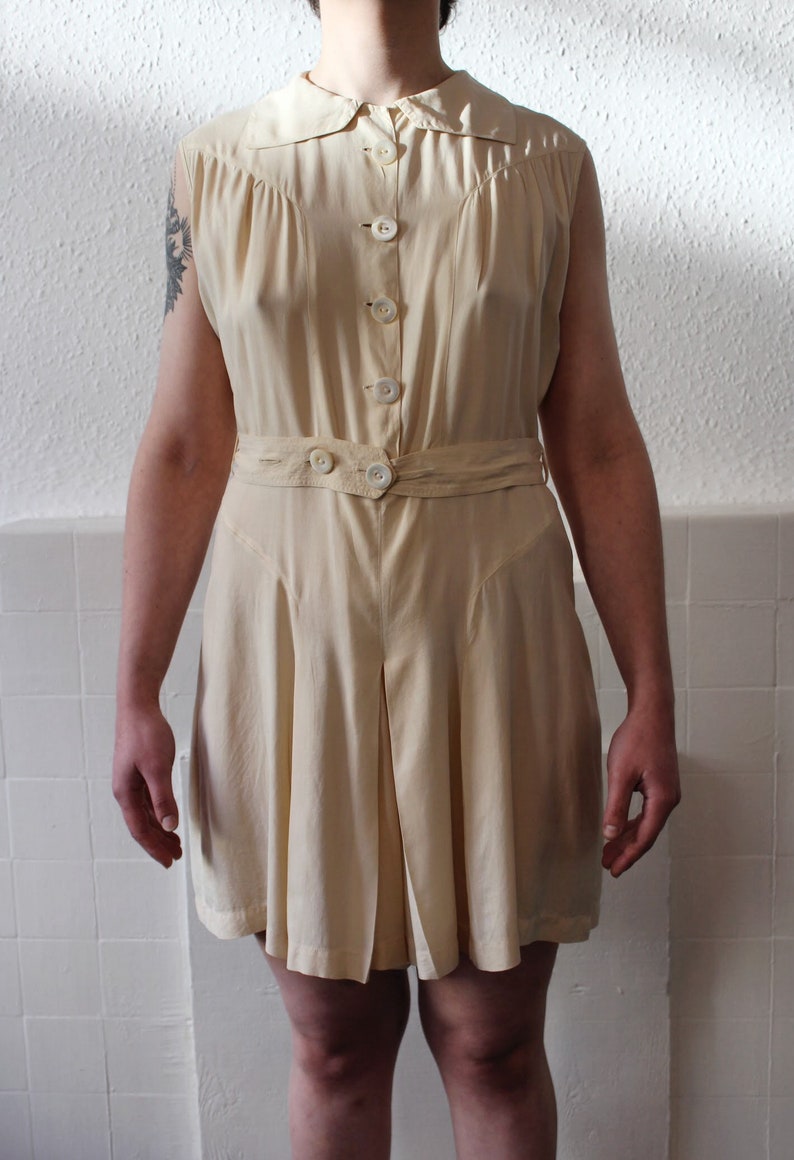 1940s white playsuit Late-30s/early 40s cream silk cotton faille romper Pearly buttons, adjustable attached belt, structural collar image 2