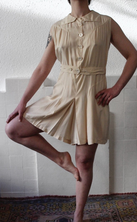 1940s white playsuit || Late-30s/early 40s cream s