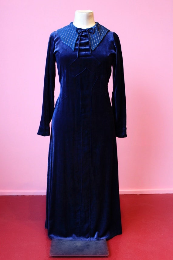 1920s blue velvet dress with lamé collar || 20s e… - image 2