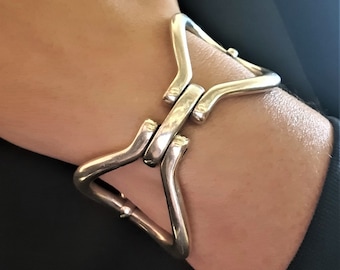 Bracciale rigido in argento, bracciale in argento importante, regalo per lei, bracciale in argento spesso, bracciale rigido in argento, bracciale avvolgente in argento, bracciale massiccio