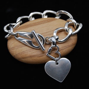 Antique Silver Curb Chain Bracelet: Chunky Toggle Clasp with Heart Charm