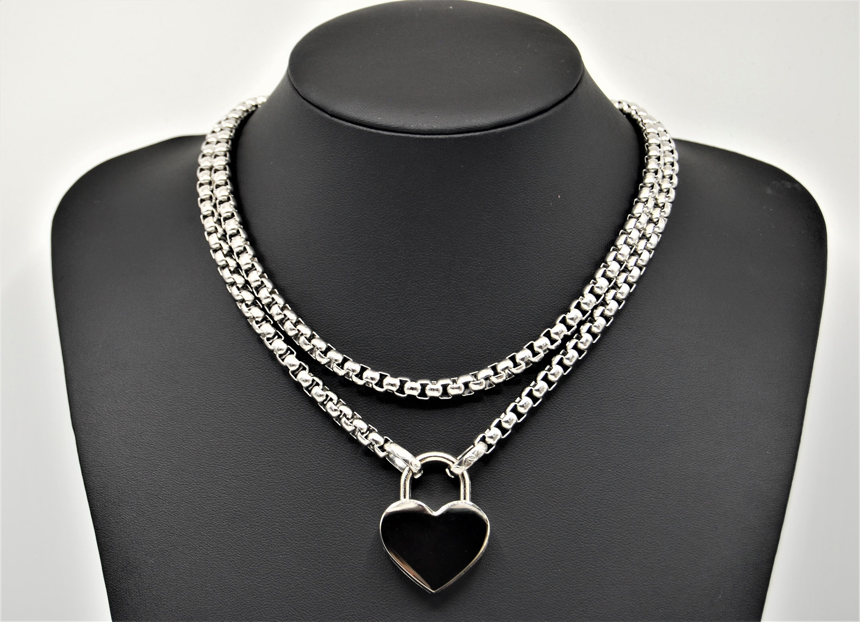 Stainless Steel Heart Padlock Necklace: Silver Box Chain Wrap
