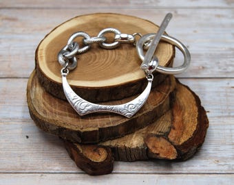 Silver Plated Toggle Clasp Bracelet: Statement Link Chain
