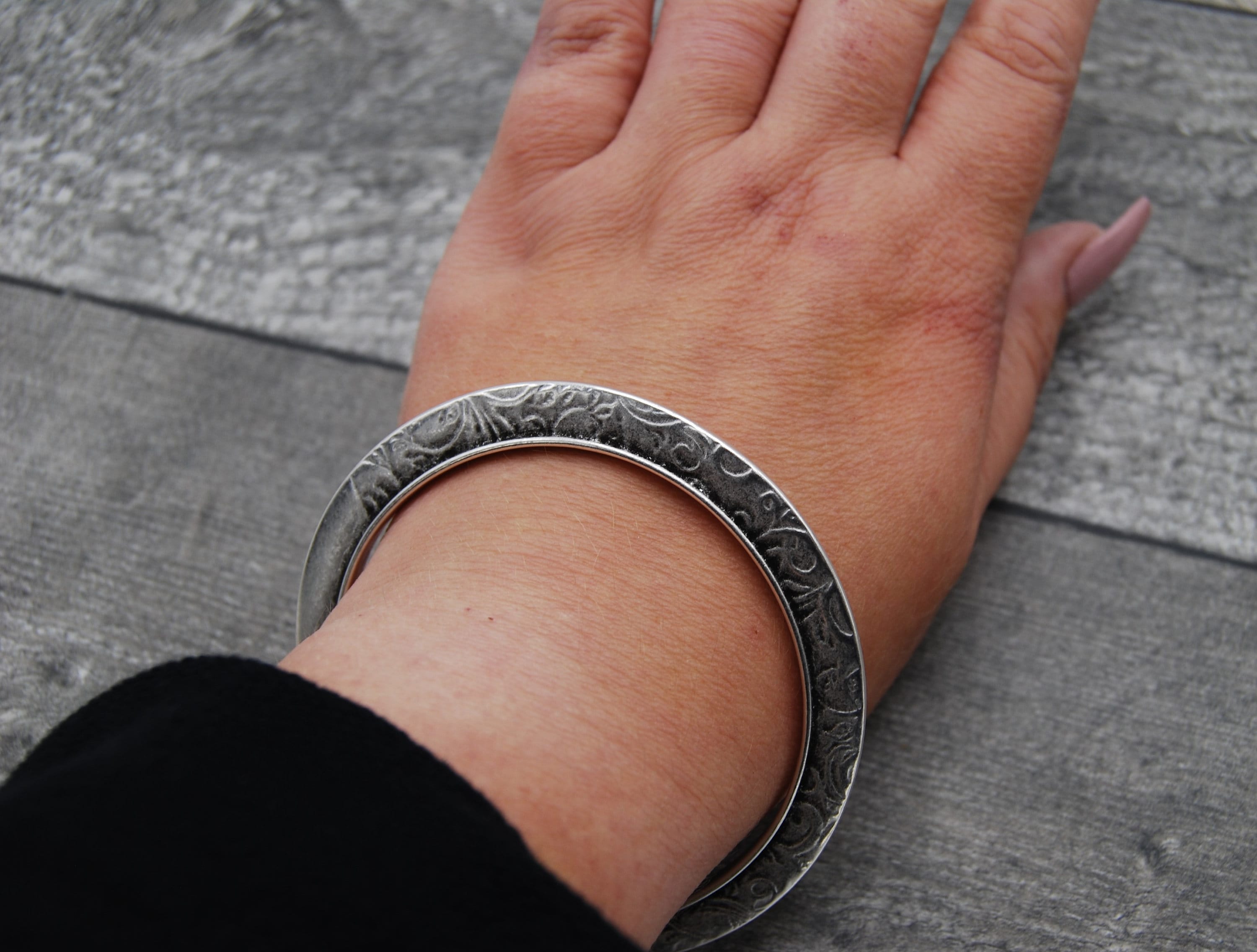 アクセサリー Vintage Silver Heavy Wide Bangle 925 Vintage Silver Heavy Wide Bangle 925