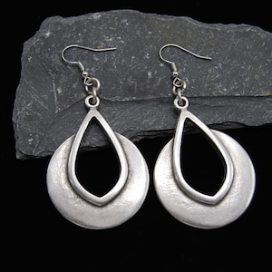 Silver Round Hammered Drop Dangling Ear Wire Earrings Boho Chic Style, Large Silver Earrings, Big Silver Earrings, Circle Earrings