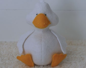 Duckling - Baby Animal - PDF pattern - Instant download