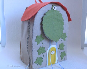 Mousehouse Backpack pattern  - PDF - hand sewing  - playset waldorf style - felt craft project