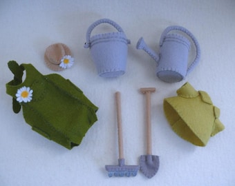 Gardener clothing sewing pattern - PDF - toy animal dressing - felt craft project