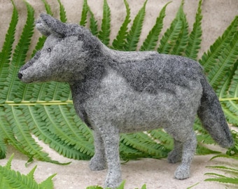Wolf sewing pattern - PDF - hand sewing - Waldorf education - nature - woodland animal crafting.