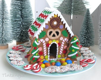 Gingerbread House - PDF felt pattern - Instant download