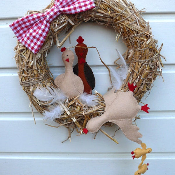 Chicken Wreath - Easter Wreath - PDf pattern - instant download