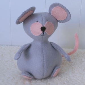 Mouse - Baby Animal - PDF pattern - Instant download