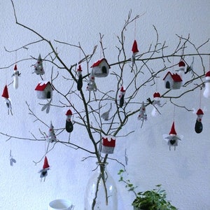 Christmas Tree Decorations - PDF felt pattern - instant download
