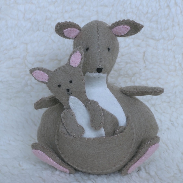 Baby Animals - Kangaroo with matching Fingerpuppet - PDf felt pattern - instant download